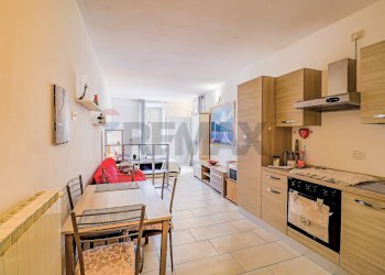 Cucina - One-room apartment Piazza XX Settembre
 
17, Germignaga - photo 1