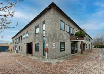 Casa all\'aperto - Capannone COLODER
 
4, Cuveglio - foto 4