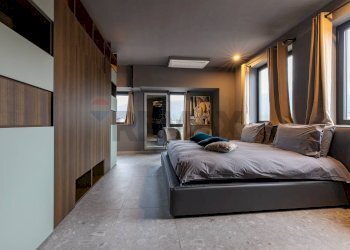 Camera / camera da letto - Capannone COLODER
 
4, Cuveglio - foto 22