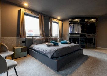 Camera / camera da letto - Capannone COLODER
 
4, Cuveglio - foto 32