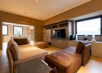 Soggiorno - Capannone COLODER
 
4, Cuveglio - foto 37