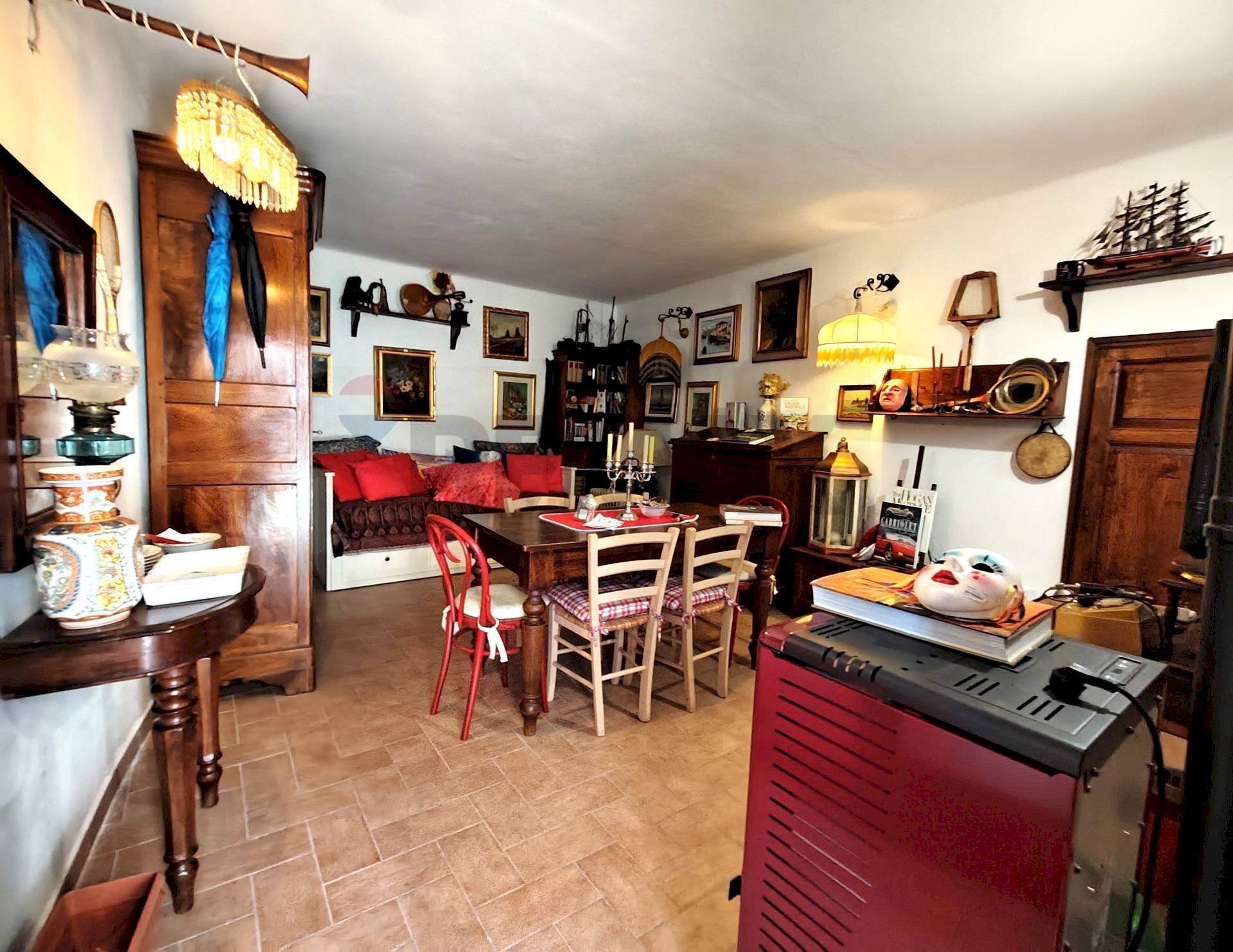 Sala da pranzo - Two-room apartment Via Alessandro Volta
 
31, Leggiuno - photo 3