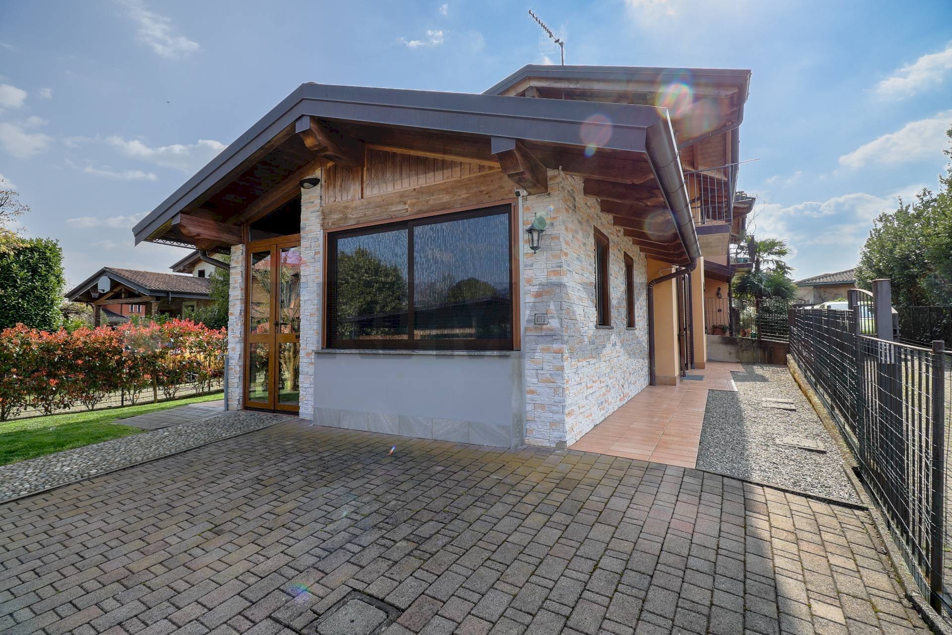 Casa all\'aperto - Villa Gavirate - foto 2