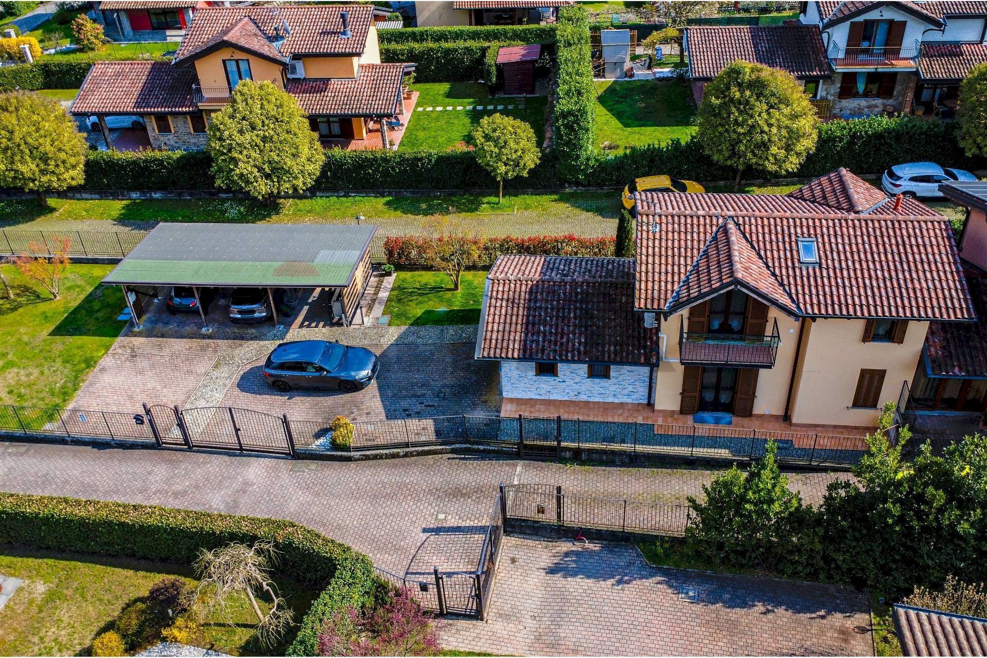 Casa all\'aperto - Villa Gavirate - foto 3