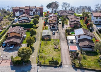 Edificio all\'aperto - Villa Gavirate - foto 31