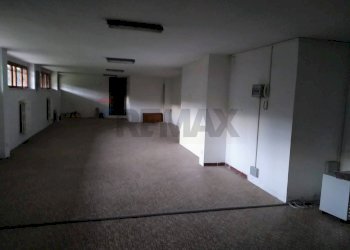 Parcheggio - Warehouse VIA MILAZZO
 
9, Varese - photo 3