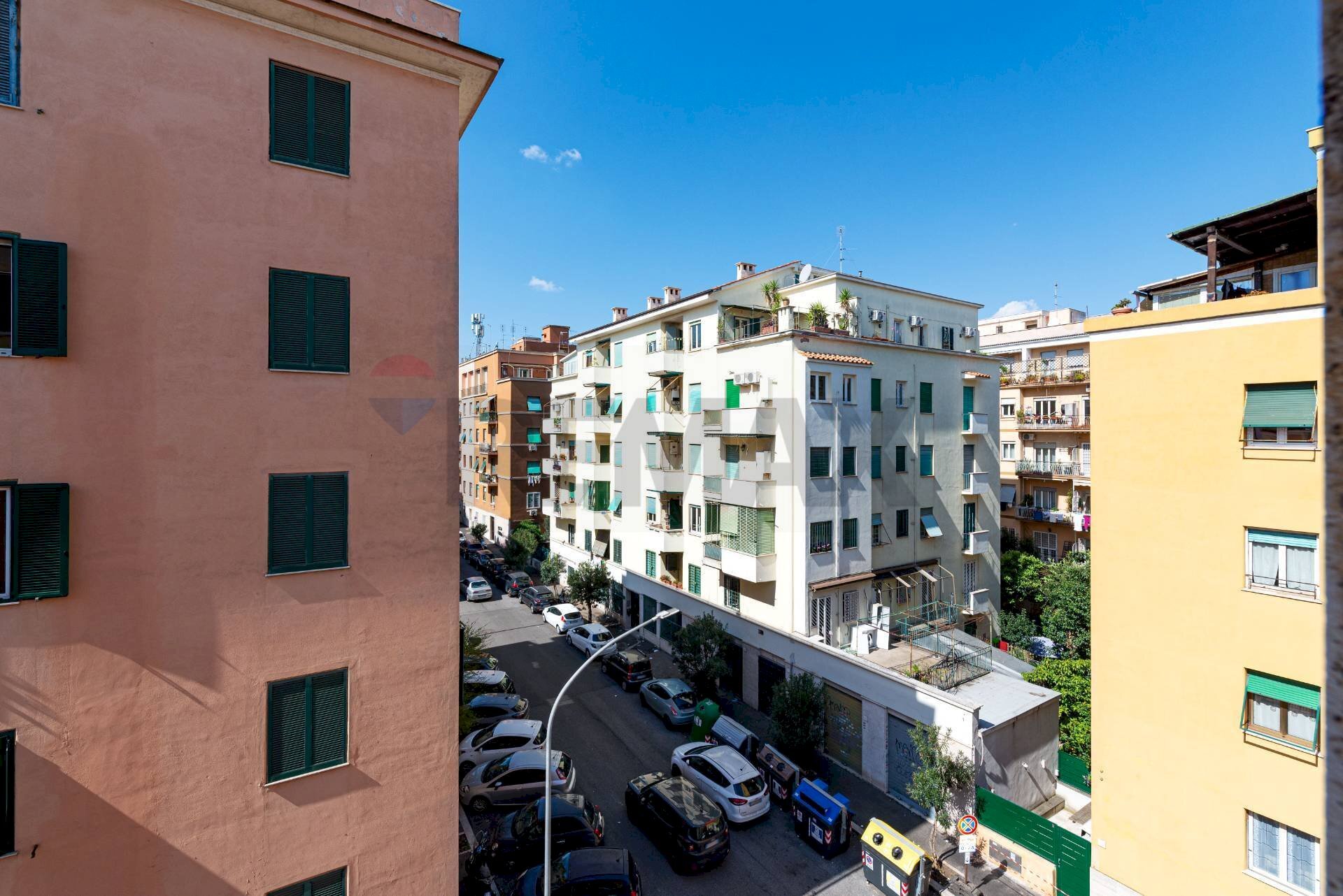 Edificio all\'aperto - Bilocale Via Rosa Govona
 
3, Roma - foto 1