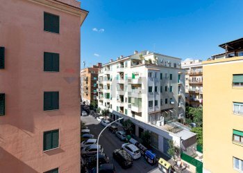 Edificio all\'aperto - Bilocale Via Rosa Govona
 
3, Roma - foto 1