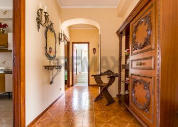 Hall / corridoio - Quadrilocale Via Guido Rossa
 
30, Palermo - foto 22