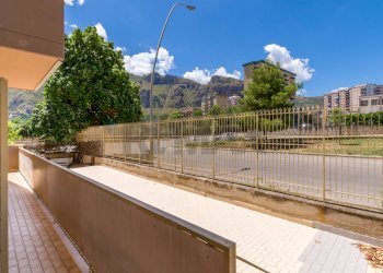 Balcone - Quadrilocale Via Guido Rossa
 
30, Palermo - foto 23