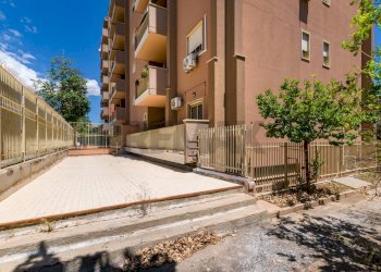 Edificio all\'aperto - Quadrilocale Via Guido Rossa
 
30, Palermo - foto 33