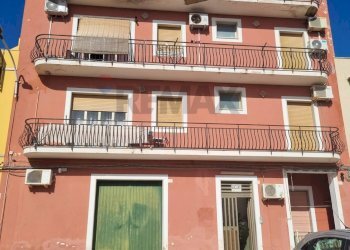 Edificio all\'aperto - Casa indipendente Via G. busa'
 
11, Avola - foto 1