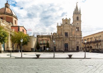 Edificio all\'aperto - Independent house VICO SANTO STEFANO
 
25, Acireale - photo 7