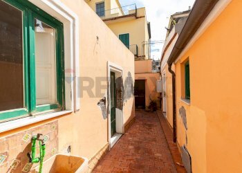 Terrazza - Independent house VICO SANTO STEFANO
 
25, Acireale - photo 16