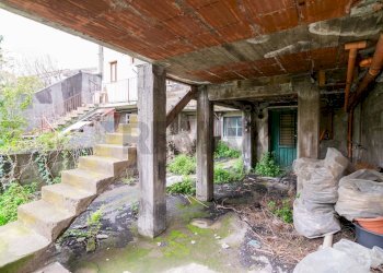 Giardino - Casa indipendente Via Nuova Guglielmo Marconi
 
26, Zafferana Etnea - foto 20