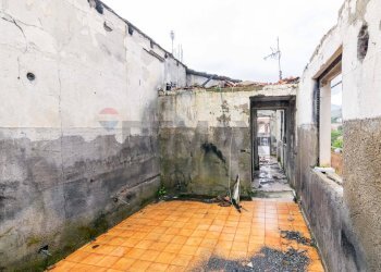 Terrazza - Casa indipendente Via Nuova Guglielmo Marconi
 
26, Zafferana Etnea - foto 26