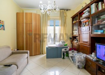 Soggiorno - Trilocale Via Pacinotti
 
15, Acireale - foto 1