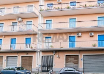 Edificio all\'aperto - Trilocale Via Pacinotti
 
15, Acireale - foto 24