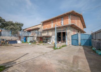 Casa all\'aperto - Locale Commerciale C.da Borgesia SS194 Km32, Francofonte - foto 7