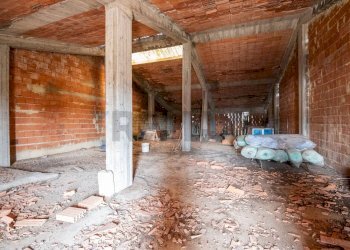 Stanza vuota - Locale Commerciale C.da Borgesia SS194 Km32, Francofonte - foto 17