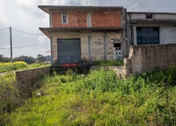 Casa all\'aperto - Locale Commerciale C.da Borgesia SS194 Km32, Francofonte - foto 26