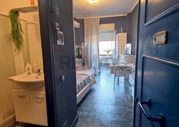 Camera / camera da letto - Monolocale via pietre nere
 
7, Giardini-Naxos - foto 9