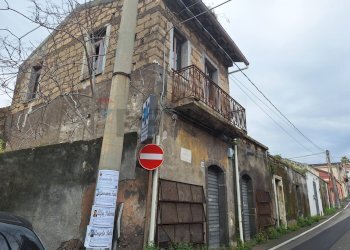 Prospetto edificio - Casa semi indipendente Via Stazione
156, Acireale - foto 1