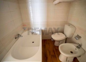 Bagno - Locale Commerciale Viale Della Regione
 
106, San Giovanni la Punta - foto 17