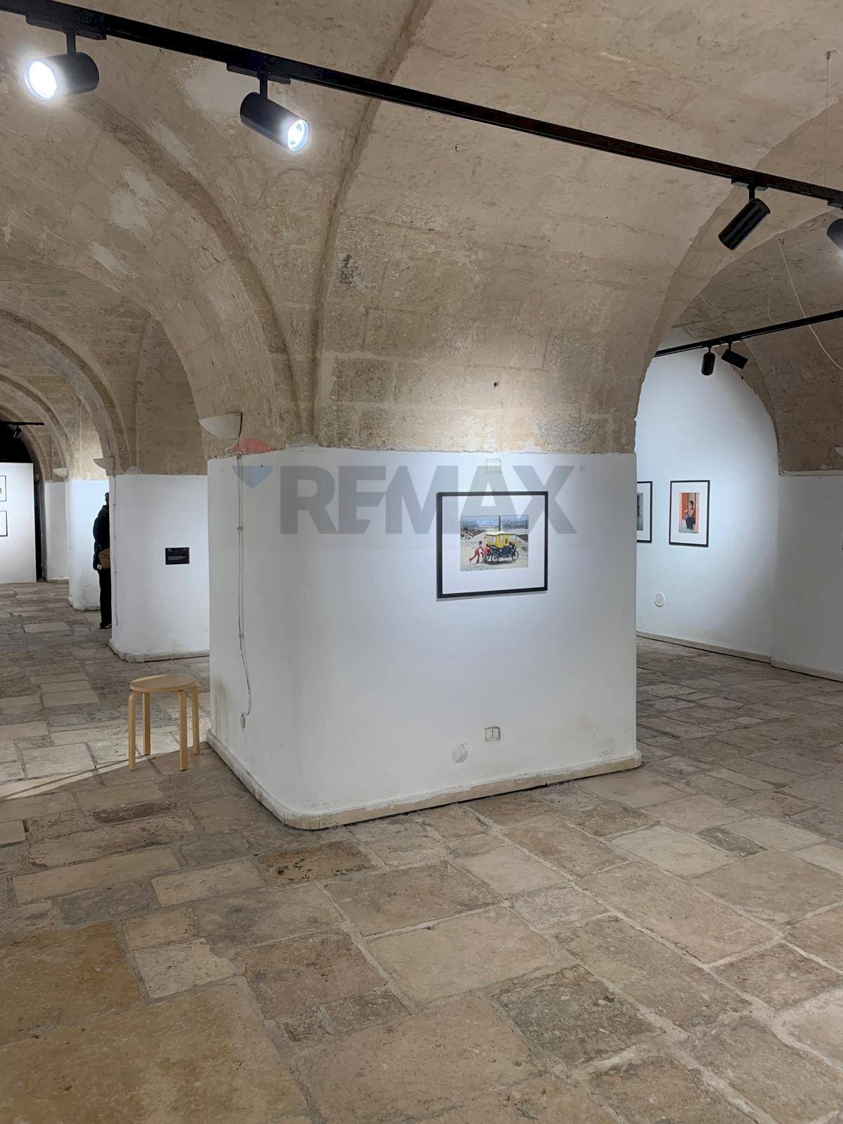 Stanza vuota - Commercial Premises Strada Vallisa
67, Bari - photo 3