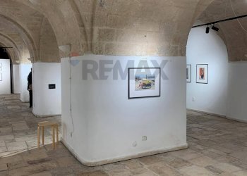 Stanza vuota - Commercial Premises Strada Vallisa
67, Bari - photo 3