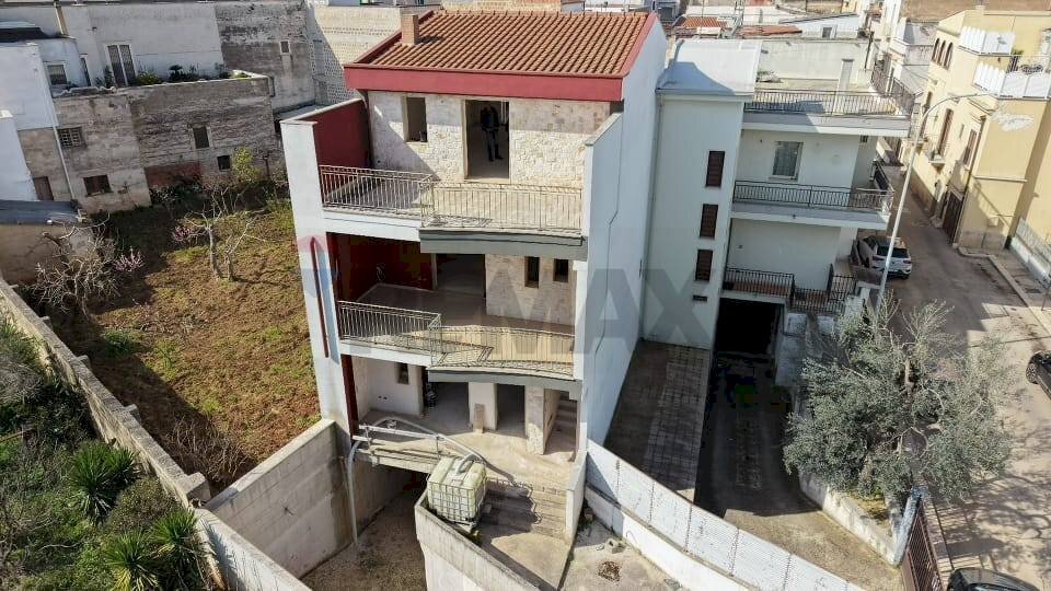 Edificio all\'aperto - Three-room apartment Via Camillo Benso Di Cavour
 
sn, Grumo Appula - photo 3