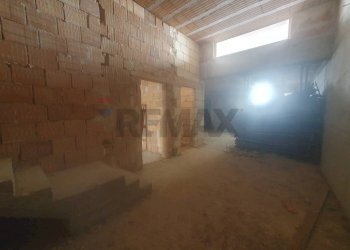 Hall / corridoio - Three-room apartment Via Camillo Benso Di Cavour
 
sn, Grumo Appula - photo 18