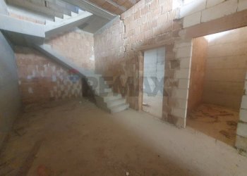 Ricezione / Lobby - Three-room apartment Via Camillo Benso Di Cavour
 
sn, Grumo Appula - photo 19