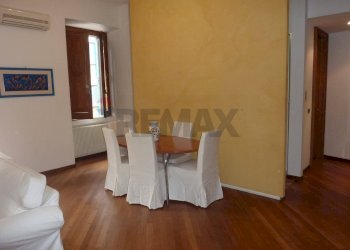 Sala da pranzo - Three-room apartment Corso Alcide De Gasperi
 
317, Bari - photo 4