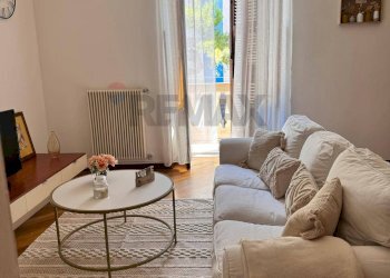 Soggiorno - Three-room apartment Corso Alcide De Gasperi
 
317, Bari - photo 7