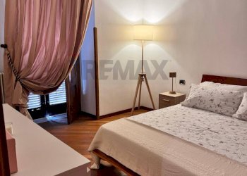 Camera / camera da letto - Three-room apartment Corso Alcide De Gasperi
 
317, Bari - photo 17