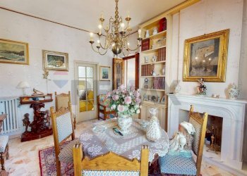 Sala da pranzo - Appartamento via mincio
 
497, Camaiore - foto 17