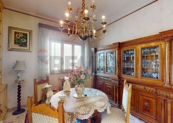 Sala da pranzo - Appartamento via mincio
 
497, Camaiore - foto 19