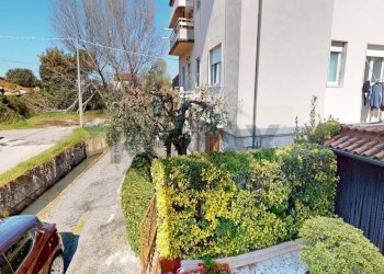 Giardino - Appartamento via mincio
 
497, Camaiore - foto 28