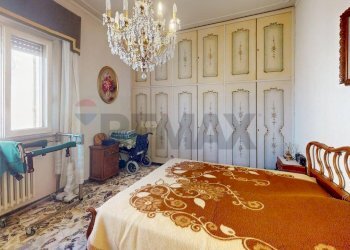 Camera / camera da letto - Appartamento via mincio
 
497, Camaiore - foto 35