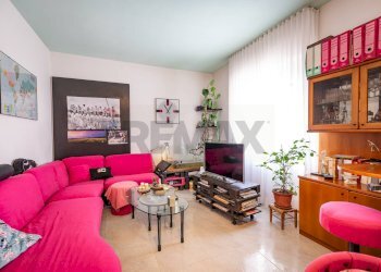 Soggiorno - Appartamento Villa Torre
 
22, Cingoli - foto 1