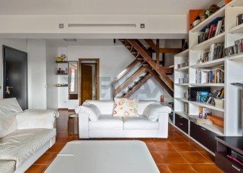 Soggiorno - Appartamento Via Bonfanti Innocenti
 
8, Bosisio Parini - foto 3