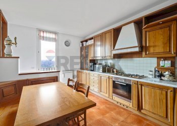 Cucina - Appartamento Via Bonfanti Innocenti
 
8, Bosisio Parini - foto 13