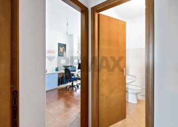 Hall / corridoio - Appartamento Via Bonfanti Innocenti
 
8, Bosisio Parini - foto 15