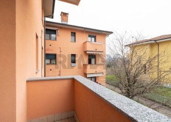 Balcone - Quadrilocale Via Parini
 
3, Olgiate Molgora - foto 17