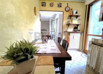 Sala da pranzo - Three-room apartment via don mauro bonzi
 
36, Desio - photo 15