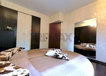 Camera / camera da letto - Three-room apartment via don mauro bonzi
 
36, Desio - photo 18