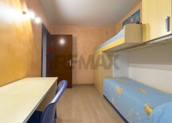 Camera / camera da letto - Three-room apartment via don mauro bonzi
 
36, Desio - photo 23