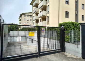 Edificio all\'aperto - Three-room apartment via don mauro bonzi
 
36, Desio - photo 35