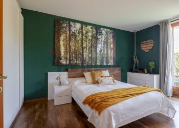 Camera / camera da letto - Trilocale Via Enaudi
 
1, Besana in Brianza - foto 16